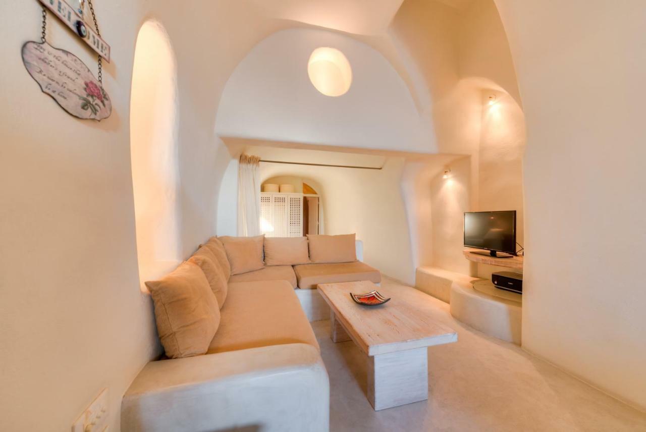 Villa Christina'S Cave House Fira  Exterior foto