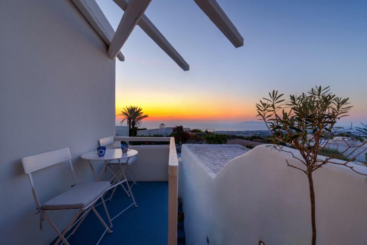 Villa Christina'S Cave House Fira  Exterior foto